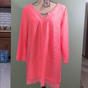 Swirly pattern bring pink shirt